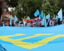 У Києві буде спекотно: мітингувальники підтягуються в центр міста