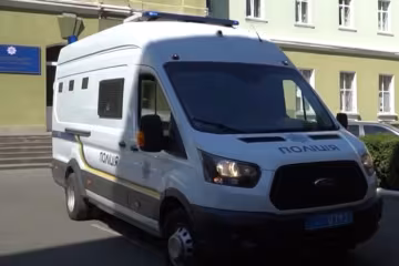 На Тернопольщине озверевшая дочь изуродовала мать ведром - сельская драма огорошила Украину