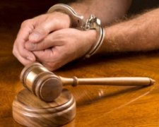 Хлопець збрехав про вбивство дівчини, щоб "швидка" приїхала