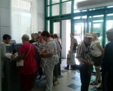 Зарплата в конвертах: украинцам объявили последствия