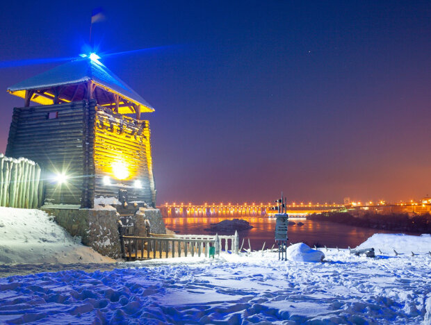 Зима окопалась в Запорожье и отстреляется мокрым снегом 5 февраля