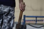 Полиция возле школы в Халупках