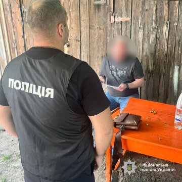 Перевірка ухилянтів. Фото: Нацполіція України