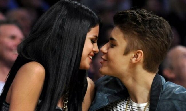 Найскандальніша зіркова пара натякнула на весілля