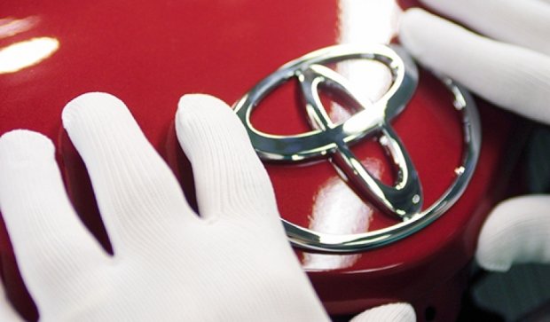 Toyota скористалася скандалом у Volkswagen та стала світовим лідером