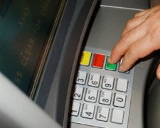 Сепаратисти вимагають від України відкрити банки на окупованих територіях