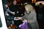 В Одесі нагодували десятки голодних людей: теплі кадри, які змушують повірити у добро