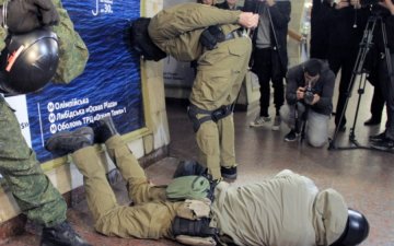 КОРД "розібрався" з терористами в київському метро: відео