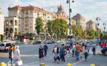 Захід просить: як і коли злетить ціна на цигарки в Україні