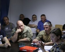 Маріупольці готові дати окупантам по зубах