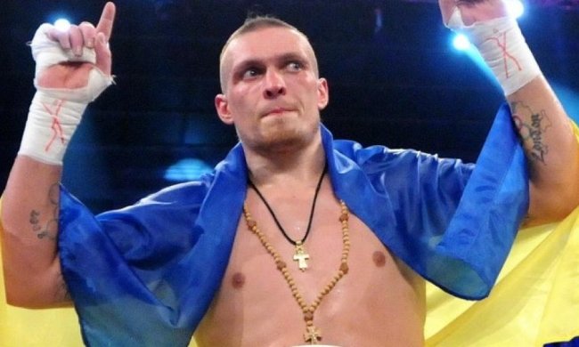 Усик привітав Мухаммеда Алі, з яким народився в один день