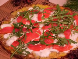 Картофельная пицца, кадр из видео