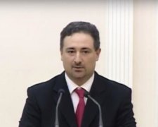 Голова "Укрпошти" заробляє третину мільйона гривень за місяць