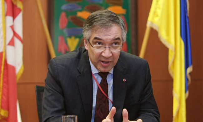 посол Канады в Украине Роман Ващук