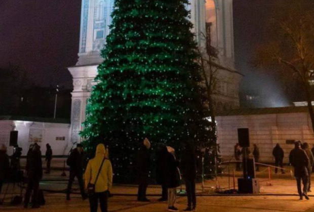 Чому не можна скаржитися на погоду 15 грудня і що треба прошепотіти небу: прикмети та заборони на Стефана