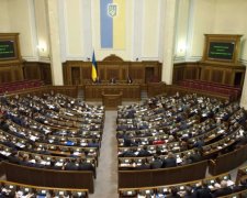 Нелепые наряды депутатов поставили на уши сеть