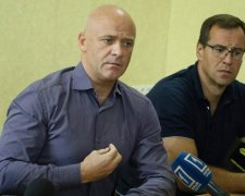 Дружок Труханова спустил титушек на активистов прямо в суде