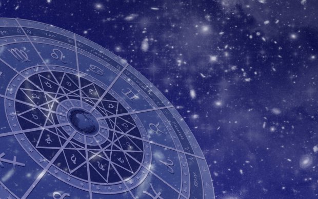 Гороскоп на 19 января для всех знаков Зодиака: кто проявит свою эгоистичную натуру