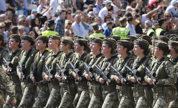 Не мужественная, а храбрая: сколько тысяч женщин защищали Украину на Донбассе