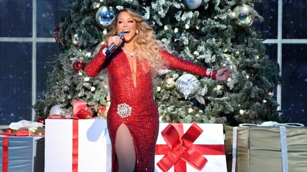Найдратівливіша новорічна пісня знов "полює" на меломанів: All I Want For Christmas Is You оновилась