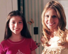 Сара Мішель Геллар та Мішель Трахтенберг, фото з соцмереж