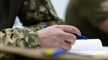 Бронювання військовозобов'язаних: нові правила зарплати