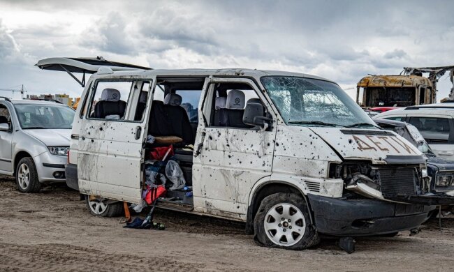 Знищені авто. Фото: Армія.Info