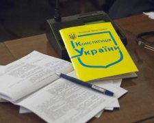 Українські інтелектуали проти «особливого статусу»  Донбасу