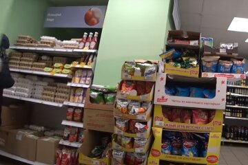 продуктовый магазин, скриншот из видео