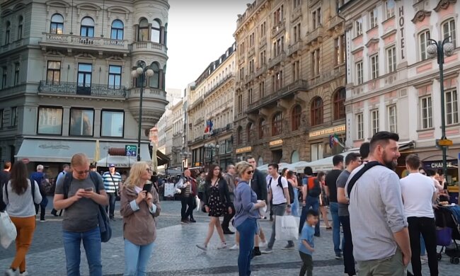 заробітчани, скріншот з відео