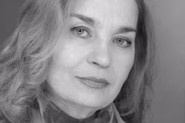 У Києві під час ракетного обстрілу померла зірка "Зачарованого" Оксана Швець: "Немає прощення ворогу"