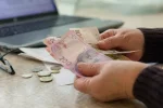 Пенсії в Україні: гроші та прожитковий мінімум