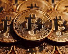 Курс биткоина на 10 апреля: главная криптовалюта пересекла последний рубеж