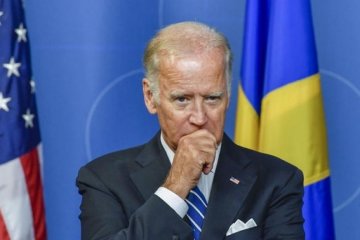 Київ зважився на спецстатус Донбасу, - Байден
