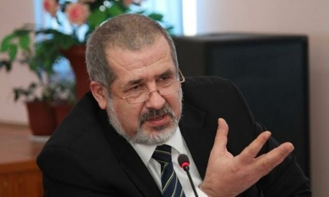 Чубаров: Савченко рве країну на шматки