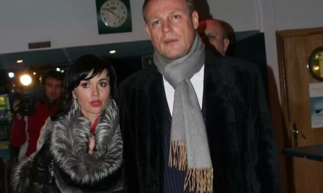 Війна з колишнім, судимість та разюча схожість з Заворотнюк - темні факти про обраницю Жигунова