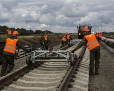 Російські потяги пішли в обхід України