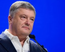 Порошенко прислухався до Макрона та Меркель