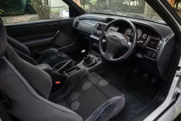 Ford Escort RS Cosworth, фото из соцсетей