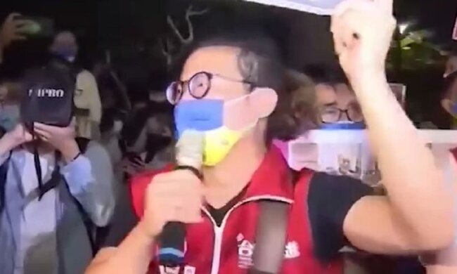 Тайванцы ждут прилета Нэнси Пелоси. Фото: скриншот Telegram