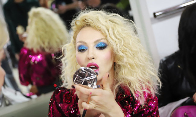 Полякова звинуватила Лободу в плагіаті: один стиліст на двох