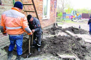 Львів'янам масово "закручують краники": як заощадити газ та вберегти гаманець