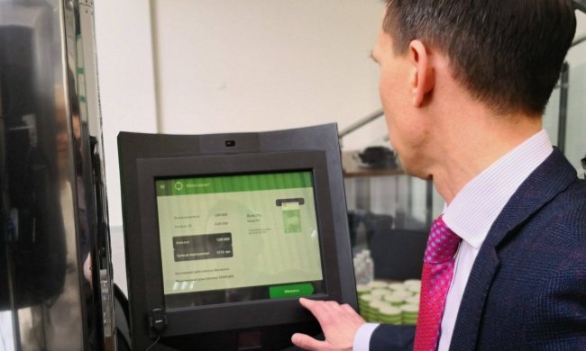 Перевірте Приват24: українцям телефонують від імені ПриватБанку з дивним проханням