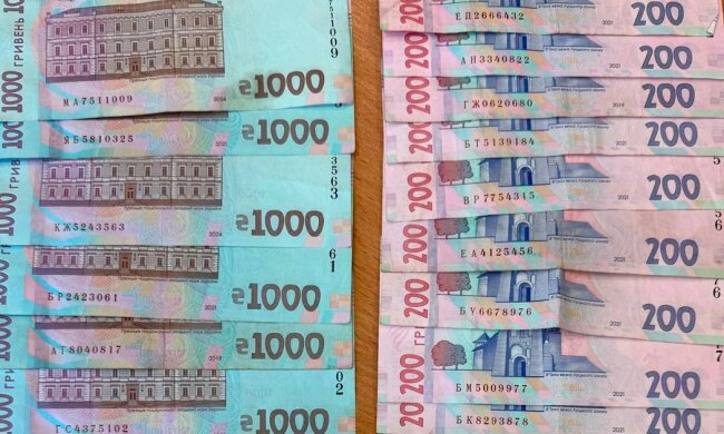Хабар прикордоннику на Львівщині за виїзд чоловіка
