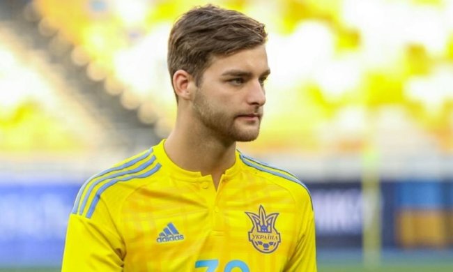 Мілан зацікавився двома вихованцями Дніпра