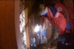 Бабуся застрягла, скріншот: Youtube
