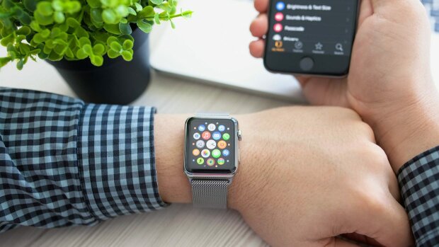 Apple Watch фото: iphones