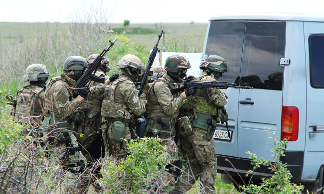 Десятки танков: вторжение России на Донбассе довело до паники даже ОБСЕ