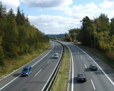 Водители Белой Церкви озверели - давят девушек прямо на пешеходном переходе