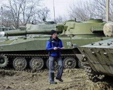 Важке озброєння бойовики зосередили в Донецьку